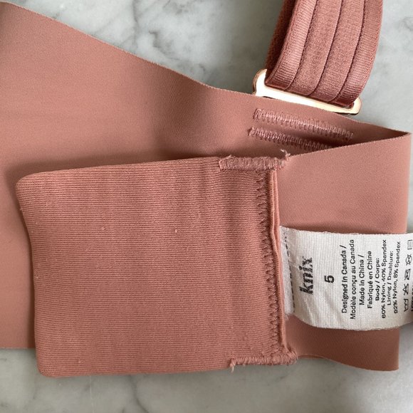 Padded V-Neck Bra - Wide Strap Medium Support - Picture 5 of 8